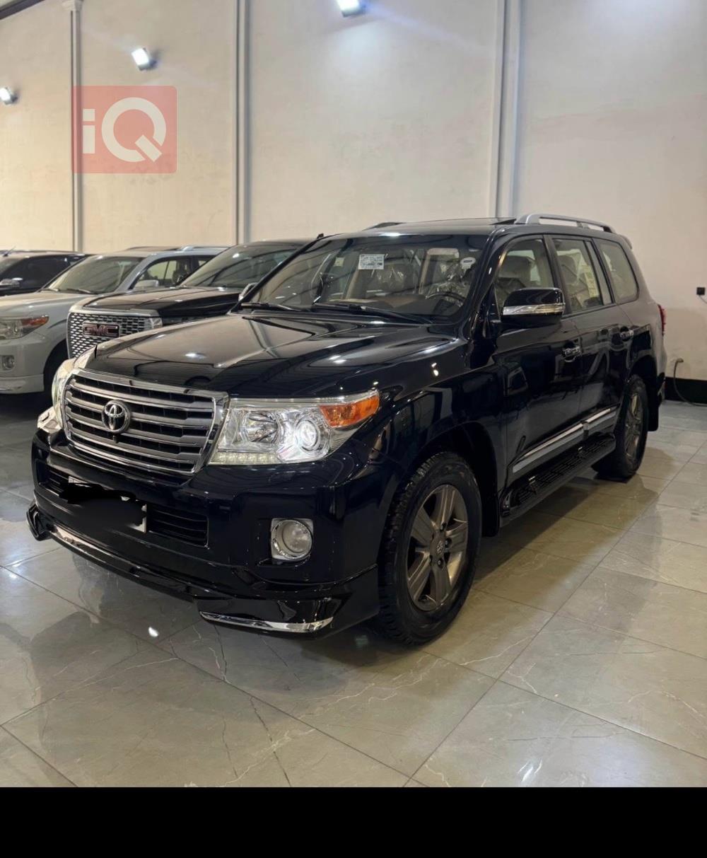 تويوتا لاندكروزر